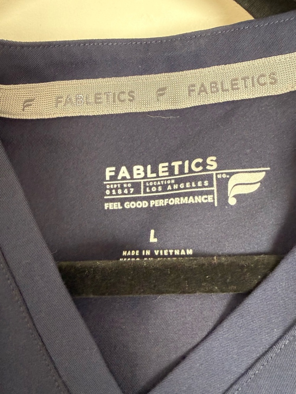 Fabletics Navy V-Neck Scrub Set - Picture 7 of 8